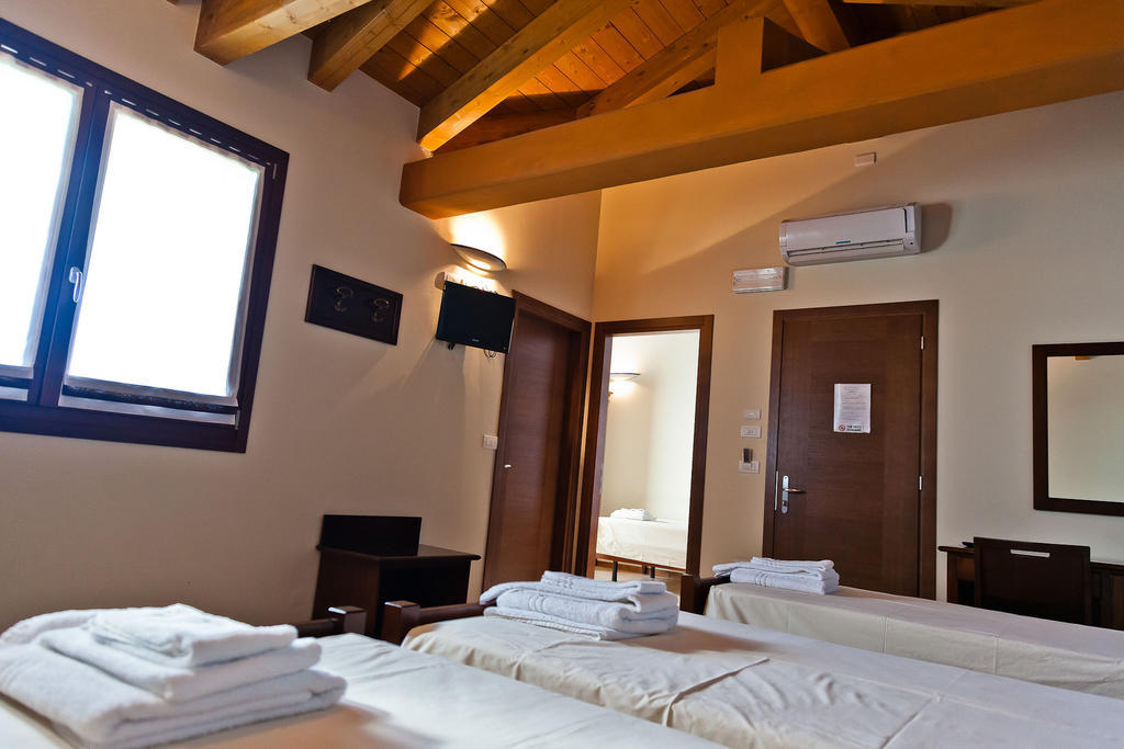Agriturismo Olistella Palazzolo dello Stella Номер фото