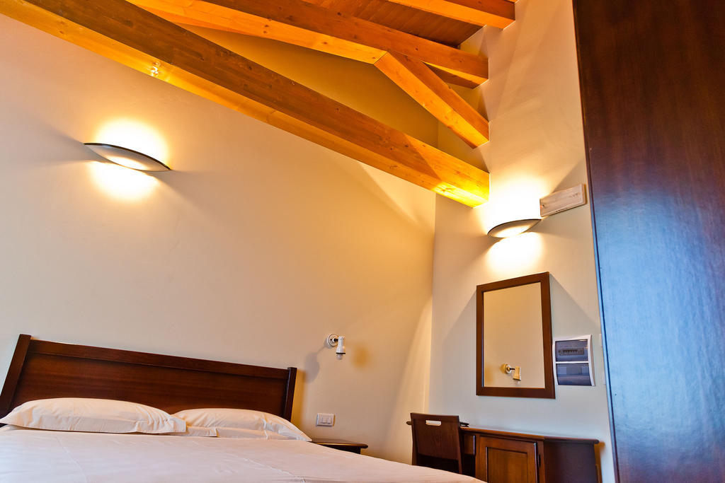 Agriturismo Olistella Palazzolo dello Stella Номер фото